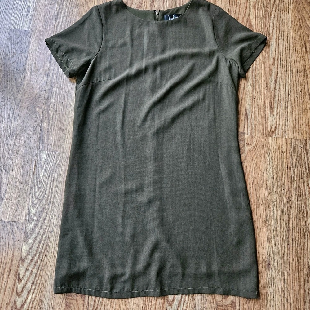 Lulus Sheath Dress Size Medium Army Olive Green Short Sleeve Back Zip Up Casual